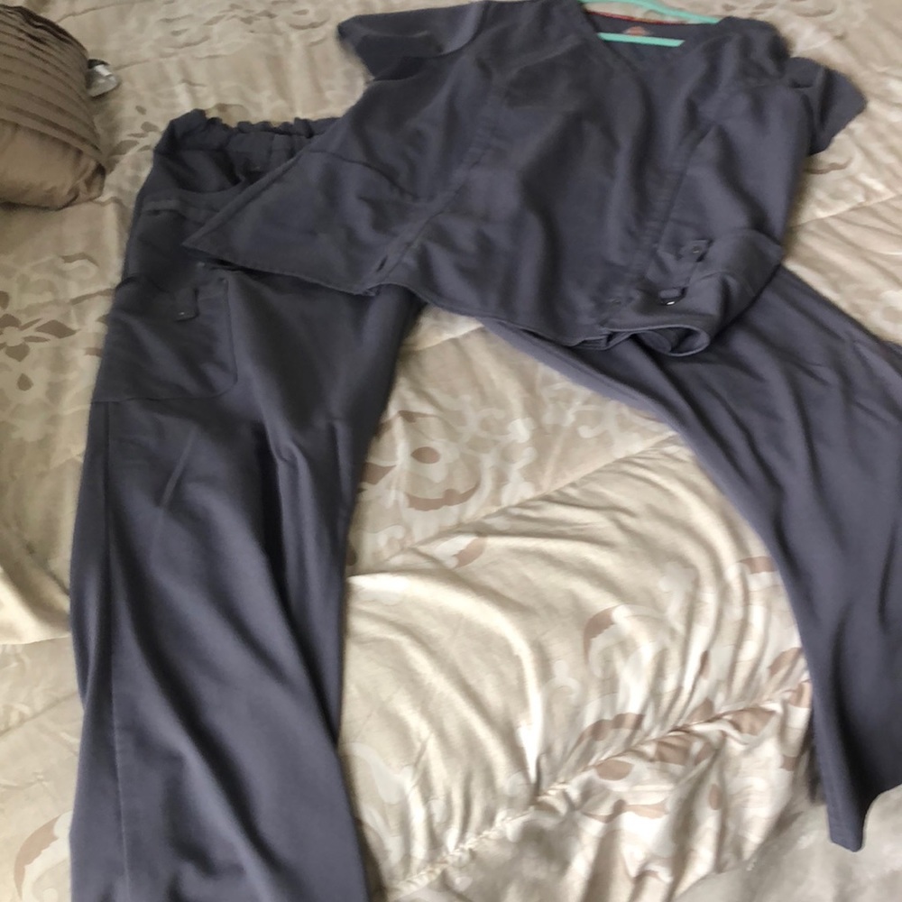 Dickies scrubs